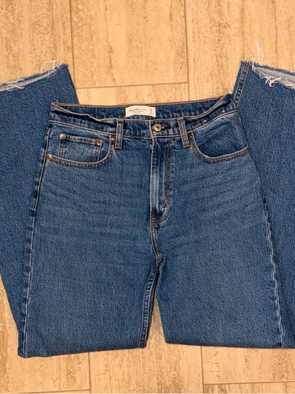 Abercrombie & Fitch 90s relaxed Jean High-Rise Dark Women’s Straight SIZE 28/6r